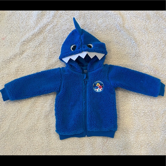 Nickelodeon Jackets & Coats Pinkfong Baby Shark Jacket Nwot Poshmark